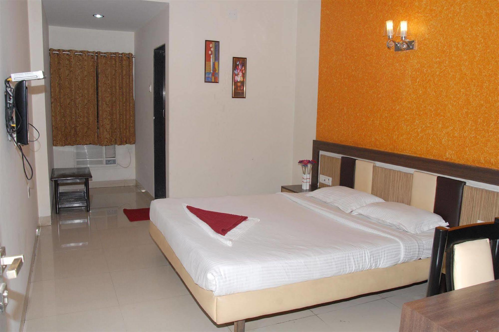 Hotel Enzo International Bangalore Ngoại thất bức ảnh