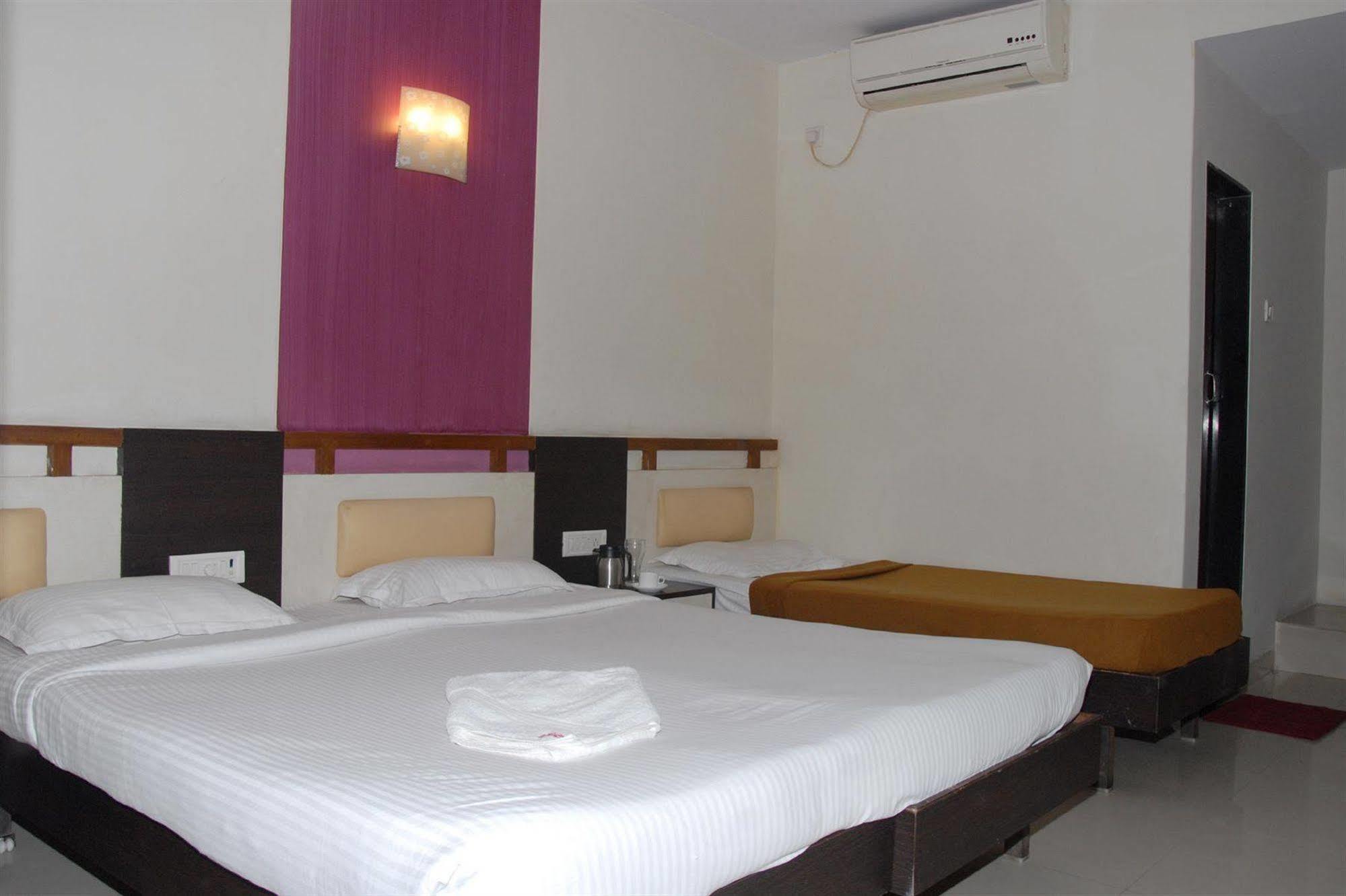 Hotel Enzo International Bangalore Ngoại thất bức ảnh