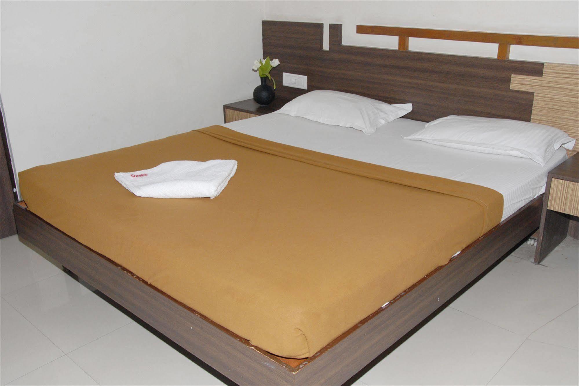 Hotel Enzo International Bangalore Ngoại thất bức ảnh