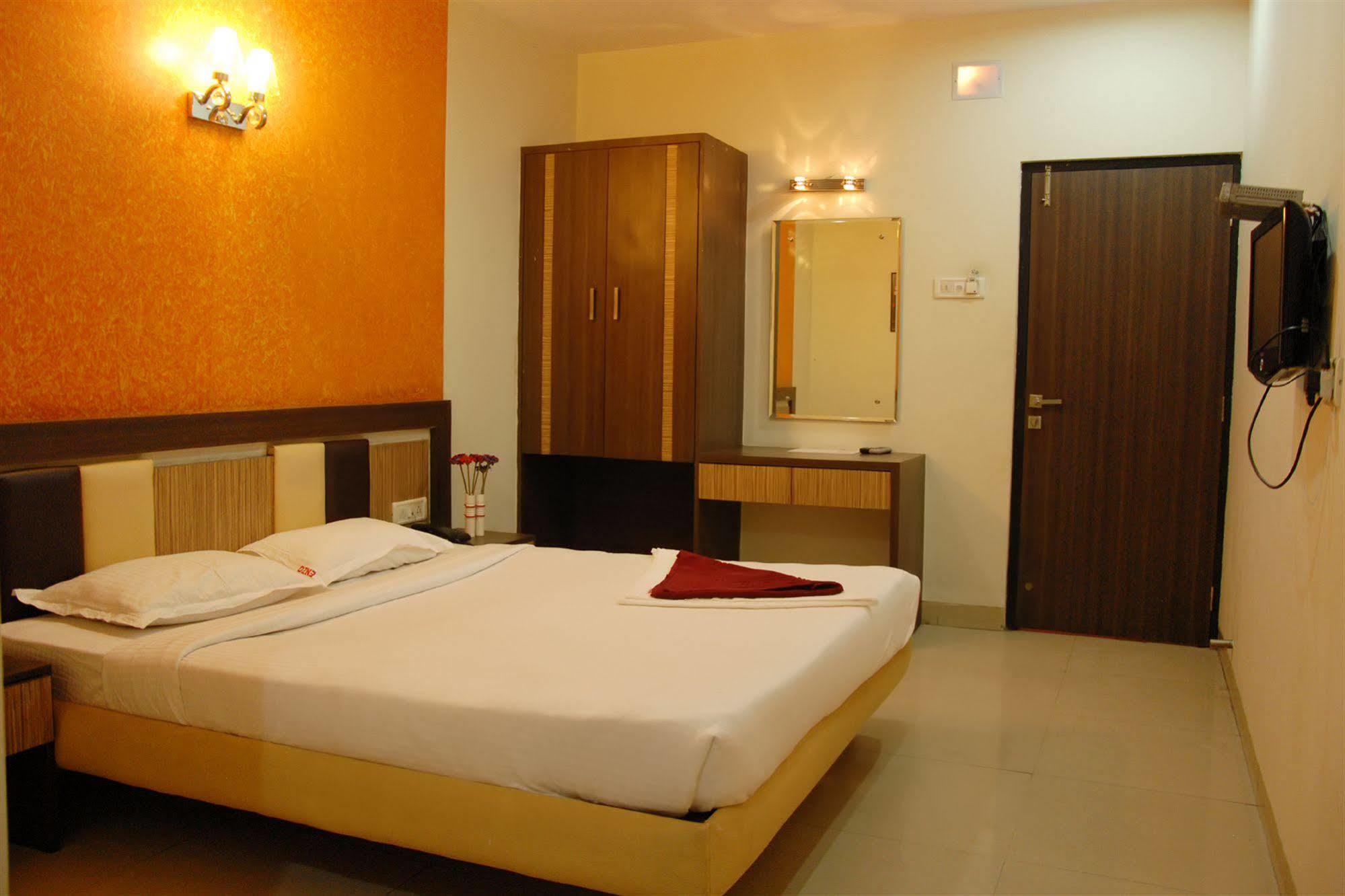 Hotel Enzo International Bangalore Ngoại thất bức ảnh